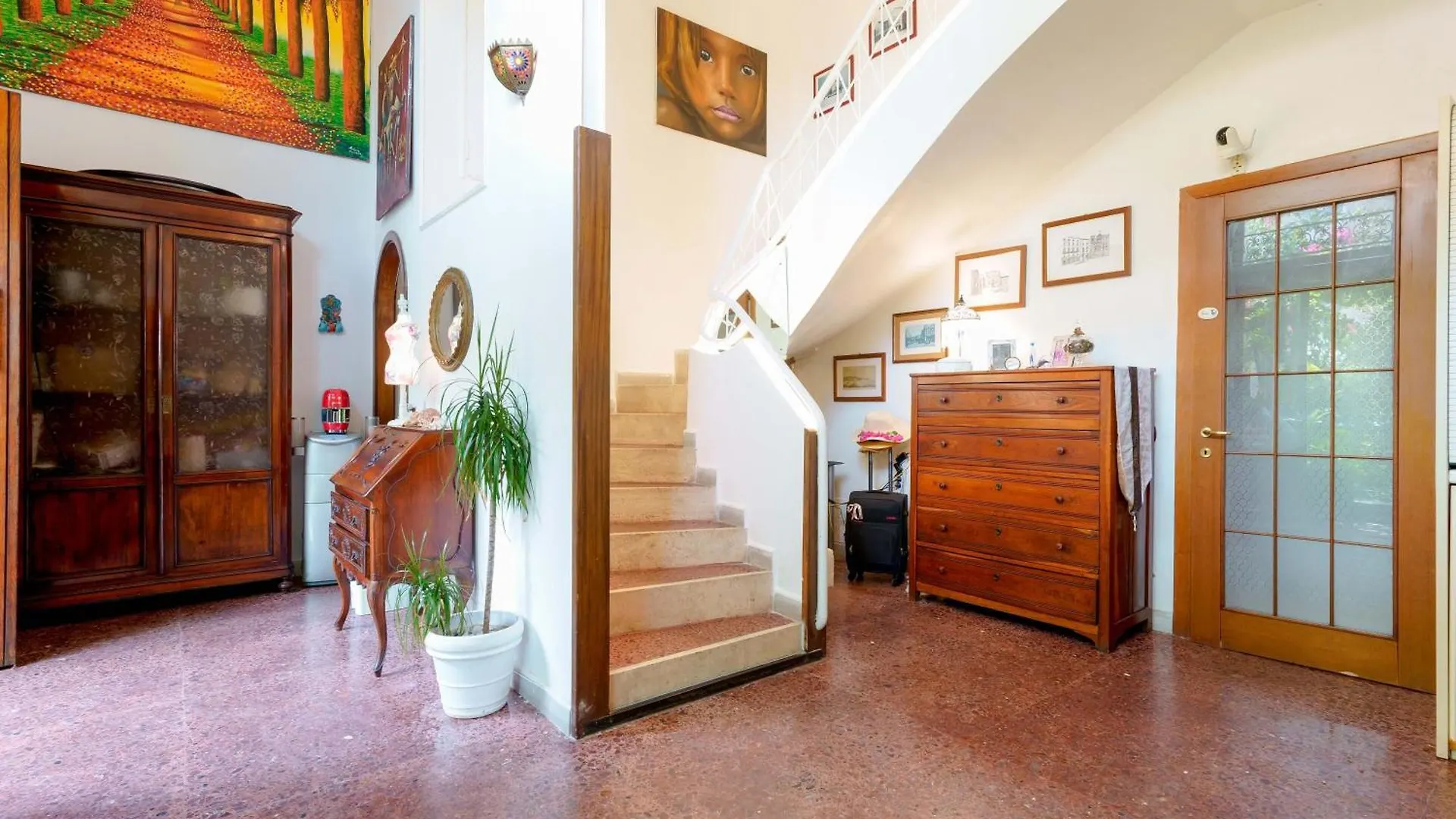 Villabeachcity Guesthouse 卡利亚里 3*,