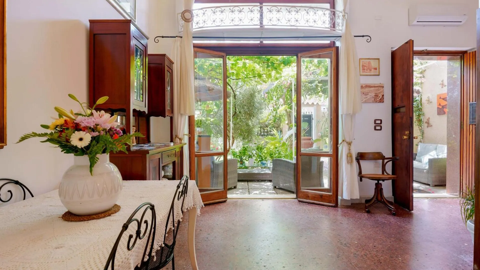 Villabeachcity Guesthouse 卡利亚里 招待所