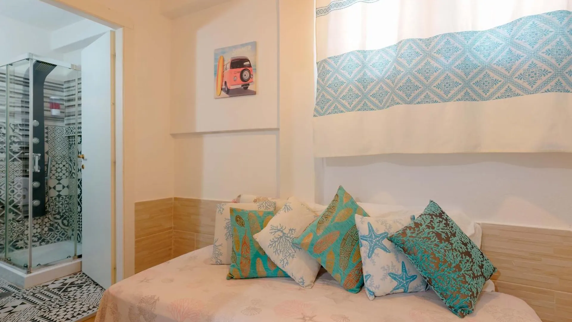 Villabeachcity Guesthouse 卡利亚里 3*,